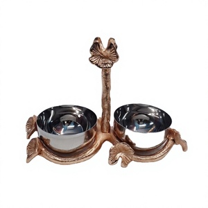 Bols de service exclusifs de qualité miroir avec support papillon en bronze coulé Bols décoratifs au look impressionnant pour les restaurants d'hôtel - Product Image 1
