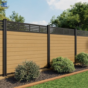 Clôture <span class=keywords><strong>en</strong></span> <span class=keywords><strong>treillis</strong></span> composite WPC de luxe au design personnalisé avec <span class=keywords><strong>treillis</strong></span> supérieur - Product Image 5