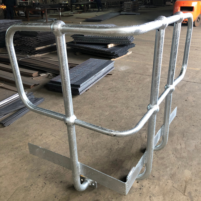 Outdoor Commercial Staircase Galvanized Steel Railing