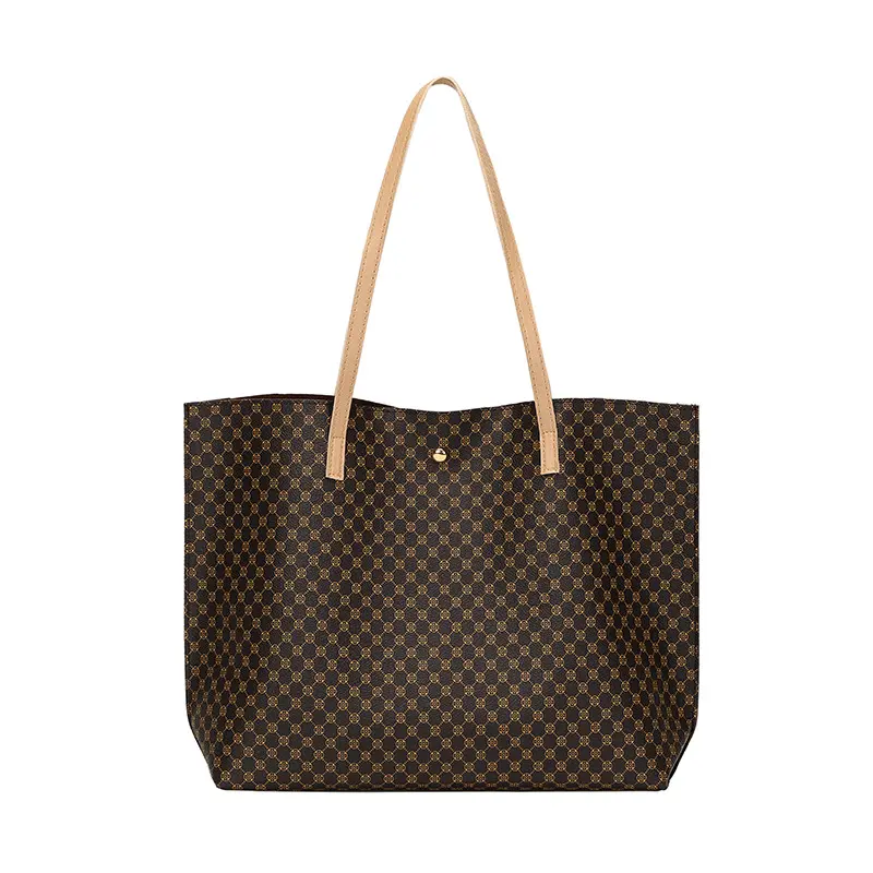 Дизайнерская женская сумка с кисточками