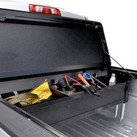 Couverture de benne rigide pliable en trois parties en alliage d'aluminium à profil bas pour Dodge Ram 2014-2026 avec Ram Box 5.7