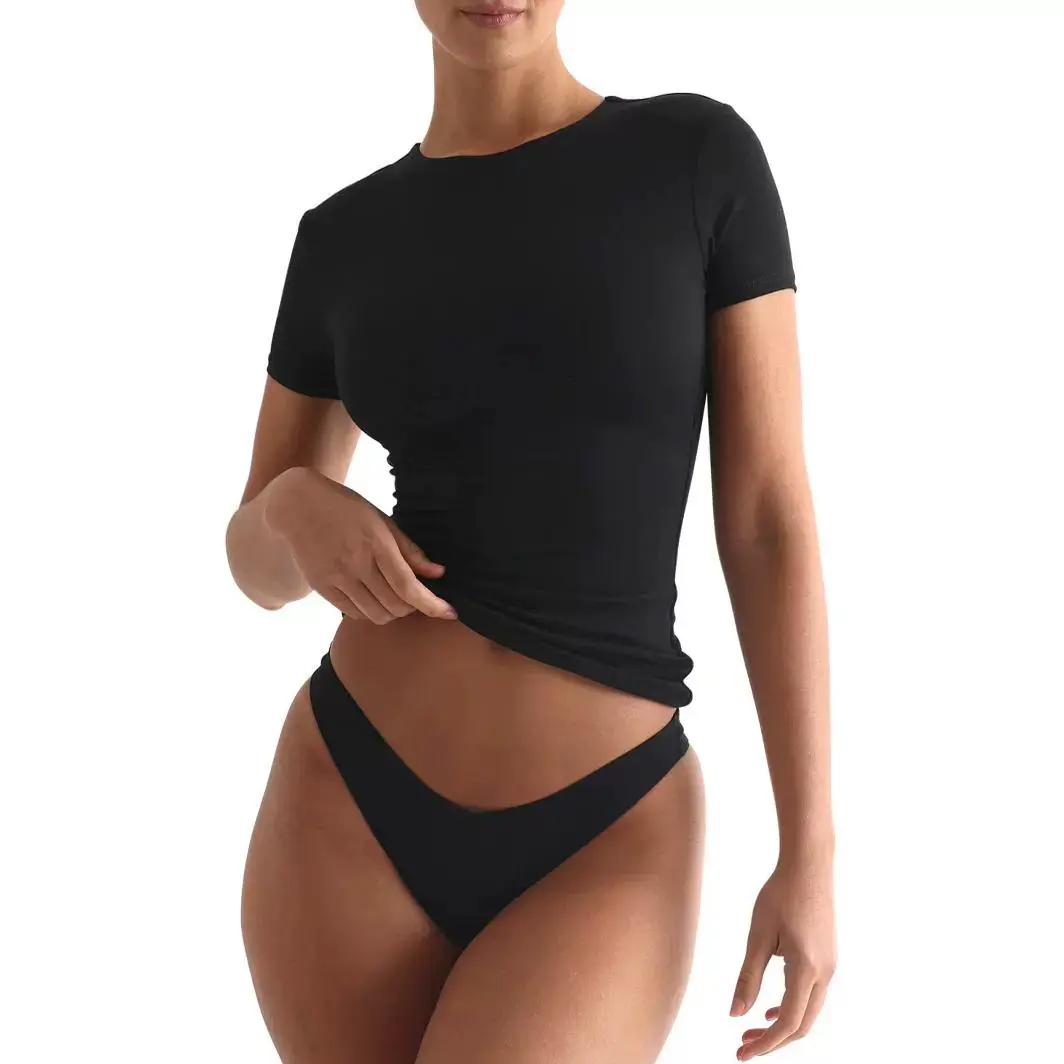 2024 kadın moda high-end basit kısa kollu tişört Y2K patlayıcı ince seksi sıcak kız üst