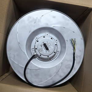 R4D630-AQ13-05 400vac 4100W R4D630-AQ15-01 Duitse Originele Svg Reactieve Vermogenscompensatie Inverter Centrifugale Koelventilator - Product Image 3