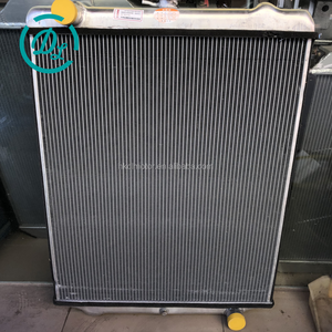 Radiateur et réservoir d'eau pour excavatrice EexcavaStart XE150 – Noyau en aluminium durable, refroidissement efficace, garantie 1 an, Guangdong - Product Image 1