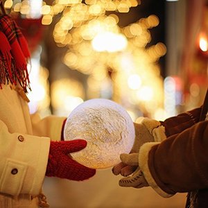 Dimmable avec Robinet de Contrôle USB 16 couleurs mini pleine 3d impression <span class=keywords><strong>led</strong></span> en <span class=keywords><strong>lampe</strong></span> <span class=keywords><strong>led</strong></span> 3d lune <span class=keywords><strong>lampe</strong></span> - Product Image 2