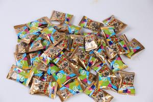 Private Label Biscuit Confectionary Fruity-Sweet Chocolate Snack Dark Rice Crunch <span class=keywords><strong>Caramelos</strong></span> al por mayor con ingredientes de sabor - Product Image 5