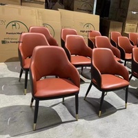 Chaise de salle à manger en métal moderne simple haut de gamme Luxe léger Minimaliste Utilisation hôtelière Origine Chine Chaise de salle à manger