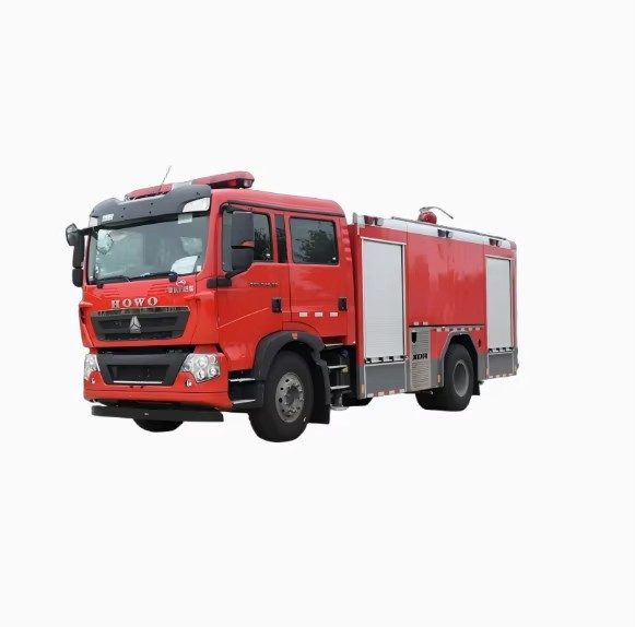 Высокое качество 8000L 4*2 пены пожарный грузовик дизельный механическая коробка передач новое состояние аварийно-спасательный автомобиль для продажи