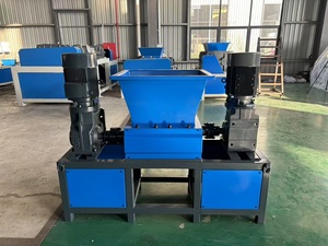 <b>Small</b> Portable Double Shaft CE Certified Waste Plastic <b>Bottle</b> Crusher Shredder Machine With Gearbox Pump Engine 380V Double Shaf - Product Image 4