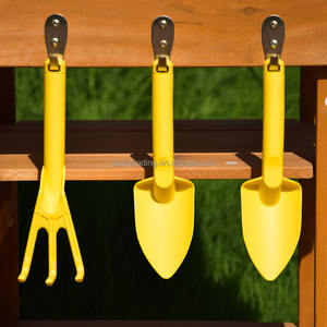 Cuisine de jeu extérieure pour enfants avec tableau noir et étagère de rangement, style Montessori, espace de jeu pour enfants dans la cour et le jardin - Product Image 5