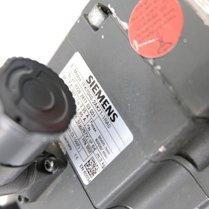 มอเตอร์เซอร์โวซีเมนส์แท้ 100% รุ่น 1FK7040-2AK71-1RA0 โมดูลมอเตอร์ซีเมนส์ มอเตอร์ไฟฟ้ากระแสสลับซีเมนส์ สำหรับเครื่อง CNC - Product Image 3