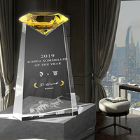 Cadeau de promotion de trophée de cristal clair laser 3D personnalisé haute transparence gravée logo