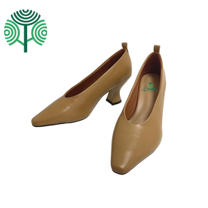 Second Layer Cow Leather Women Pumps Pig Insole 7cm <b>Chunky</b> Heel Walking Pumps Office Ladies <b>Shoes</b> Customize logo Factory - Product Image 1