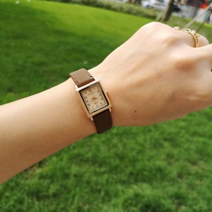 Orologio <span class=keywords><strong>Vintage</strong></span> Quadrato con Cinturino in Pelle per Ragazze e Donne, Orologio da Studente, Bestseller Unisex, Minimalista al Quarzo, Orologio Carino - Product Image 5