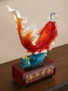 Cada año, hay más que la suerte de adornos de escritorio de Oficina de peces Koi, decoración de gabinete de vino de entrada de sala de estar - Product Image 1