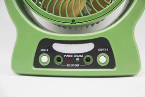 Quạt bàn <span class=keywords><strong>mini</strong></span> 7 inch với đèn <span class=keywords><strong>LED</strong></span> có thể sạc lại & bảng điều khiển năng lượng mặt trời 3600mAh pin lithium lớn bằng nhựa cho bàn nhỏ - Product Image 4