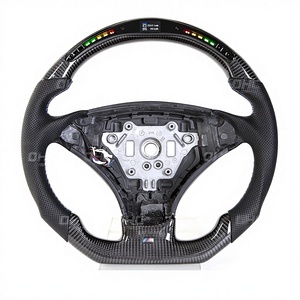 Volant <span class=keywords><strong>de</strong></span> course moderne et simple YLC T5EVO E60 en cuir perforé et fibre <span class=keywords><strong>de</strong></span> carbone avec éclairage LED, 3 branches, 50 mm, pour modification <span class=keywords><strong>de</strong></span> voitures - Product Image 1