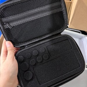 Sac de protection pour bouteilles EVA avec poignée, design moderne et minimaliste, sac à main portable pour flacons de médicaments multi-capacités - Product Image 5
