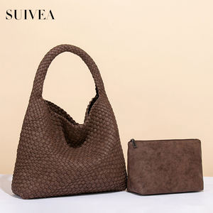 Sacs à main tissés à la main en gros pour femmes, sacs à bandoulière tendance et polyvalents, sacs fourre-tout doux et spacieux pour femmes - Product Image 1