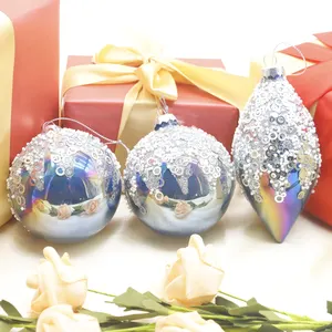 2024 decoraciones de bolas de Navidad personalizadas de alta calidad adornos artesanales de vidrio soplado para decoración festiva del hogar