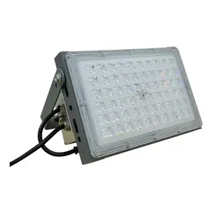 Proiettore solare a LED 60W con certificato RoHS bianco caldo e luce bianca fredda IP66/67 grigio alloggiamento con batteria a pannello solare - Product Image 1