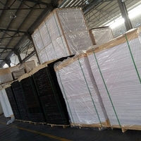 Planche en PVC Celuka haute résistance avec caractéristiques anti-âldonnement et résistantes aux UV, certifiée ISO9001, épaisseur 5-28 mm, service de découpe