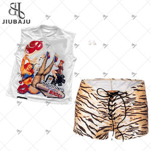 Ensemble deux pièces rétro style streetwear américain pour femme : haut sans manches à col rond imprimé + short <span class=keywords><strong>en</strong></span> <span class=keywords><strong>jean</strong></span> à lacets imprimé animal - Product Image 4