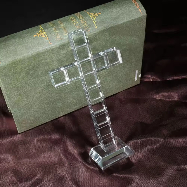 MH-C003 Crystal Cross Crystal Religious Crafts Crystal Cross Standing