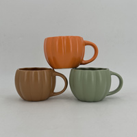 Tasse de couple en gros pour la Saint Valentin tasse à café au lait en céramique tasse en forme de citrouille émaillée cadeau d'amant personnalisé
