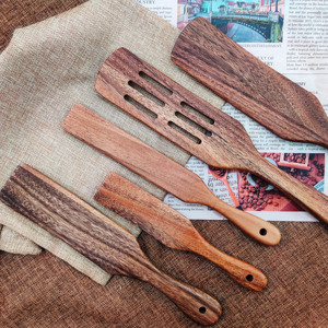 Juego de Utensilios de Cocina de Madera de Nogal 100% Natural, 14 Piezas, Duraderos, Antiadherentes, de Primera Calidad - Product Image 4