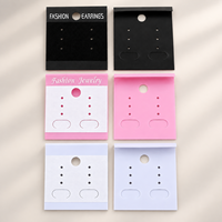 Carte de présentation rectangulaire en PVC pour bijoux, boucles d'oreilles et colliers, avec logo personnalisé, en tissu velours noir, pour boucles d'oreilles tendance avec crochet de suspension.