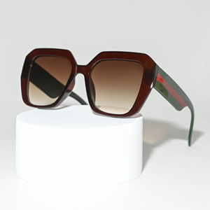 نظارات شمسية ماجورمايز بإطار مربع كبير موديل 2021 الجديد بعدسات متدرجة خفيفة الوزن بإطار كامل من البلاستيك بتصميم عتيق للنساء والرجال - Product Image 5