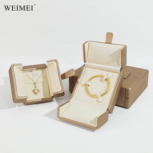 WEIMEI - Caja de Joyería de Piel Sintética Cepillada de Alta Gama con Detalles en Dorado para Anillos, Collares, Pendientes y Conjuntos de Joyería - Product Image 5