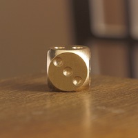 Dés à six faces en laiton massif, polis à la main, avec points en relief, pour Mahjong, KTV, bar, jeu de table, divertissement