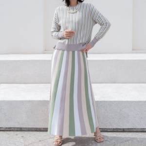 定制设计师针织品女式两件套针织毛衣套装 OEM 条纹针织上衣和裙子休闲套装女式服装 - Product Image 1