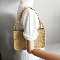 Sacs à main design en raphia avec logo personnalisé 2023 vente en gros de sacs à main pour dames sacs à main fourre-tout de plage en paille pour femmes