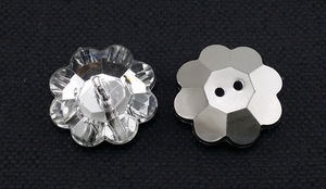 Boutons ronds transparents en plastique acrylique ERKOUMI à deux trous pour chemises, cardigans, vêtements pour bébés, doux et légers - Product Image 6