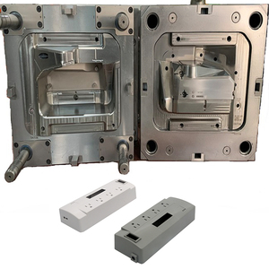 Nhà máy điện nhựa Điện cắm chuyển đổi ổ cắm vỏ vỏ khuôn/khuôn - Product Image 1