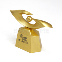 Chine characture personnalisé Scalpel trophée en métal plaqué or cadeau promotionnel