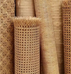 <span class=keywords><strong>Rouleau</strong></span> <span class=keywords><strong>de</strong></span> <span class=keywords><strong>cannage</strong></span> synthétique en rotin plastique à tissage hexagonal ouvert pour assise et dossier <span class=keywords><strong>de</strong></span> chaise, et façade <span class=keywords><strong>de</strong></span> meuble tressée - Product Image 1