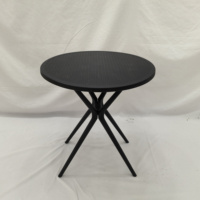 Table de patio d'extérieur pour petits espaces, imitation rotin plastique, table ronde résistante aux intempéries pour jardin, véranda, café en plein air
