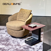 Table basse géométrique solide combinée avec miroir aimé table centrale enveloppante en acier inoxydable finition laquée pour moderne