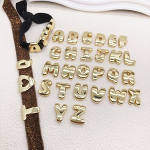 Dijes de Letras del Alfabeto Chapados en Oro de 18K, Colgantes de Letras Lisas y Pulidas para Pulseras de Cinta, Venta al por Mayor, Letras Mixtas - Product Image 4