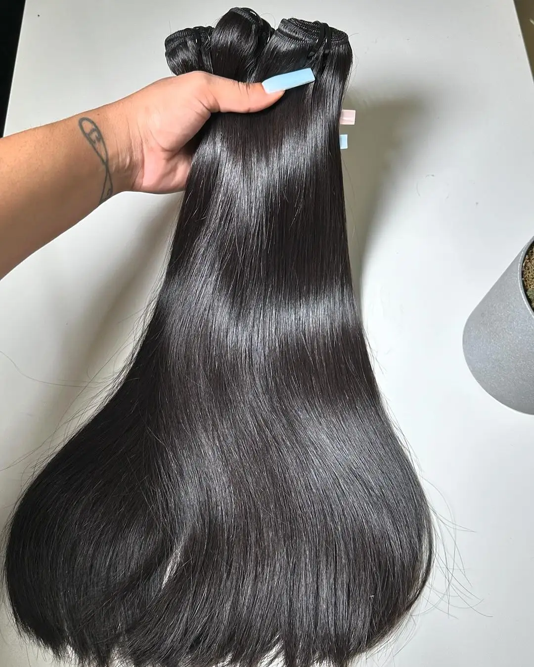 KBL Pacote de cabelo cru, cabelo virgem cru brasileiro alinhado com cutícula, pacote de fornecedor de cabelo virgem alinhado com cutícula cru por atacado