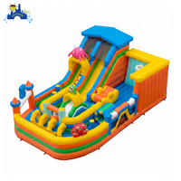 Parc de jeux gonflable personnalisé en gros avec jeu de basket, château gonflable géant avec toboggan à vendre
