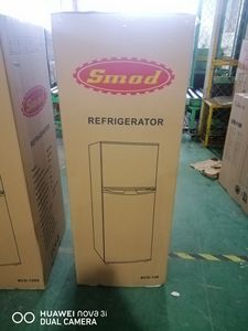 Refrigerador de Doble Puerta con Congelador Superior de 88L para Uso Doméstico - Product Image 5