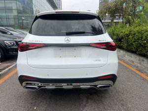 Mercedes-Benz <span class=keywords><strong>GLC</strong></span> <span class=keywords><strong>2023</strong></span> 260L 4MATIC Luxe Automatique Gauche 7 places SUV 30 000 km - Product Image 5