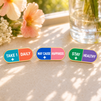 Promotion : Broches et épingles en émail sur le thème de la médecine, vente en gros, motifs pilules, badges santé, épingles de revers personnalisables avec LOGO et lettres, capsules positives