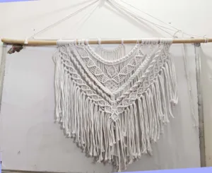 Décoration murale bohème en macramé, motif géométrique abstrait, triangle blanc, décoration intérieure, chambre à coucher, lavable - Product Image 3
