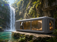 Maison préfabriquée moderne en aluminium de type capsule spatiale avec un grand espace et de multiples fonctions pour hôtel et camping de luxe